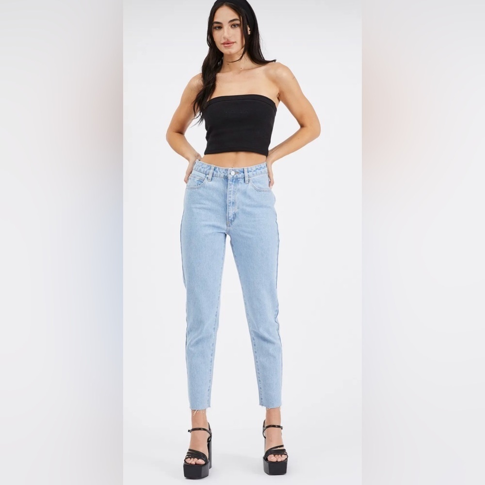 NEW Abrand A 94 High Slim Jeans in Walk Away, size 26.